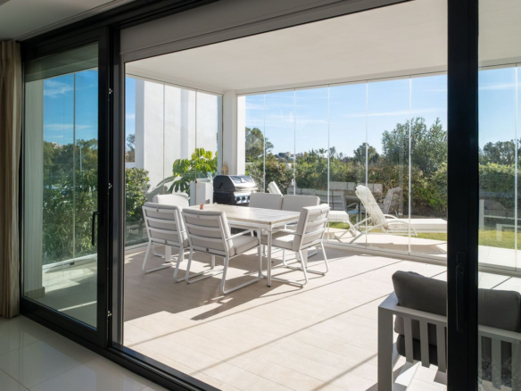 Apartment for sale in Benahavís