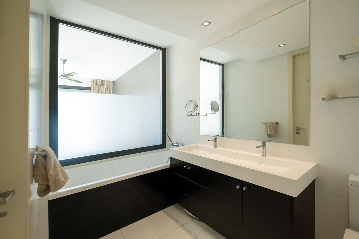 Apartment for sale in Benahavís