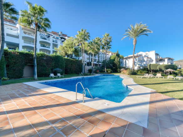 Apartment for sale in Benahavís