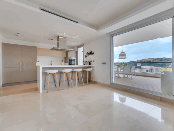 Apartment for sale in Benahavís