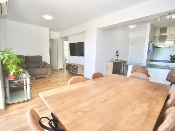 Apartment for sale in Benalmadena