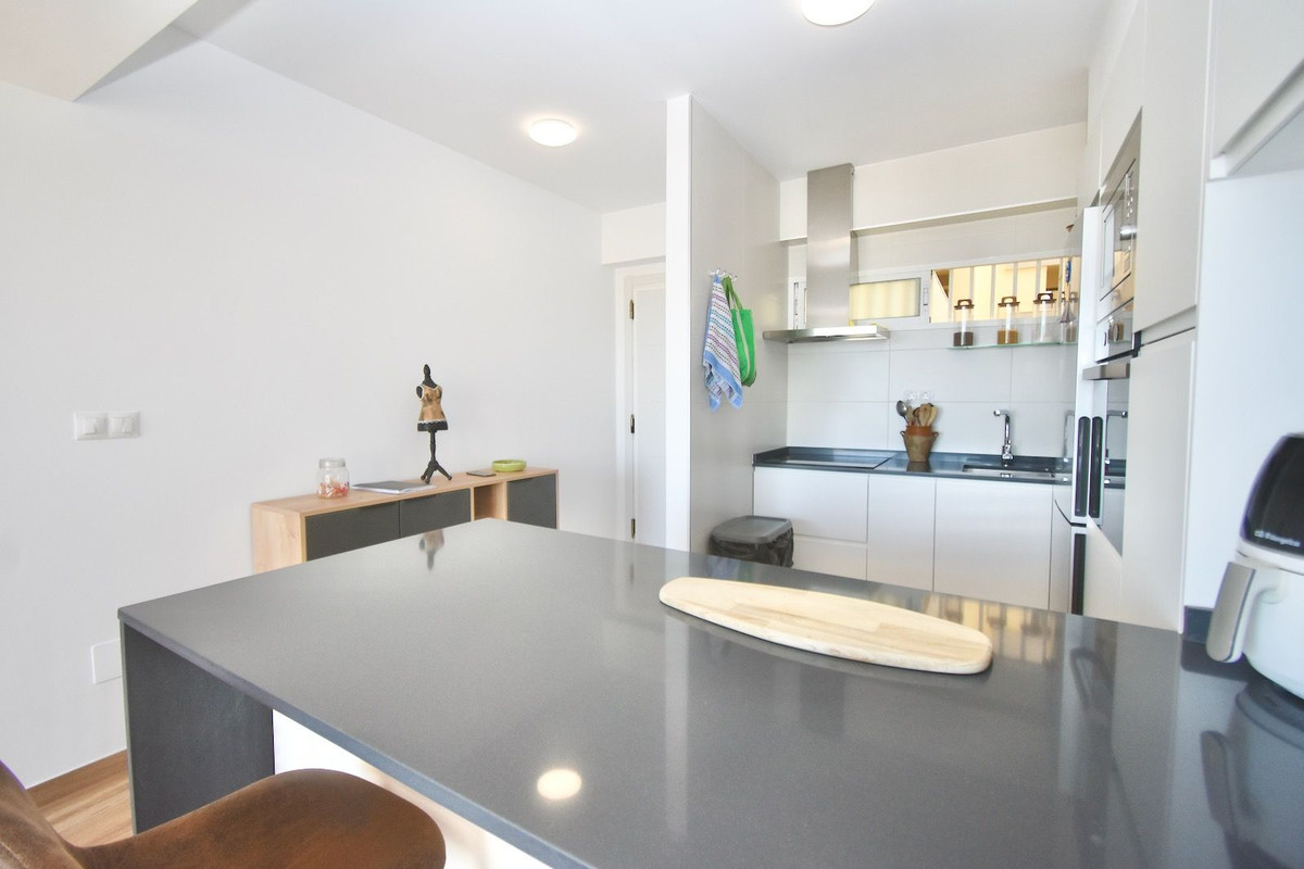 Apartment for sale in Benalmadena