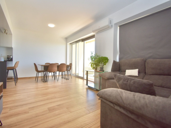 Apartment for sale in Benalmadena