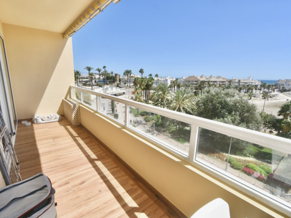 Apartment for sale in Benalmadena