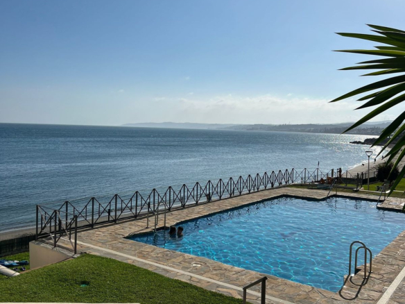 Apartment for sale in Estepona