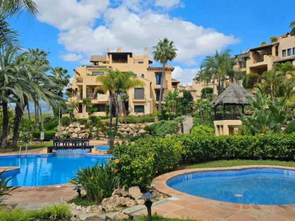 Apartment for sale in Estepona
