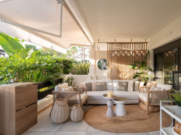 Apartment for sale in Estepona