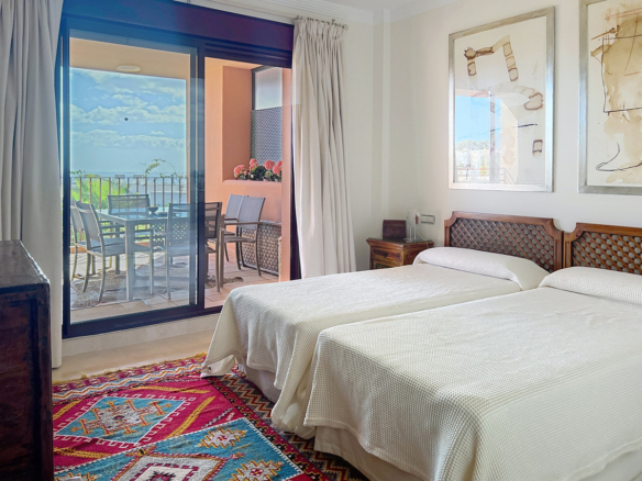 Apartment for sale in Manilva