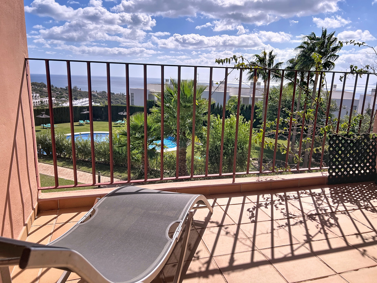 Apartment for sale in Manilva