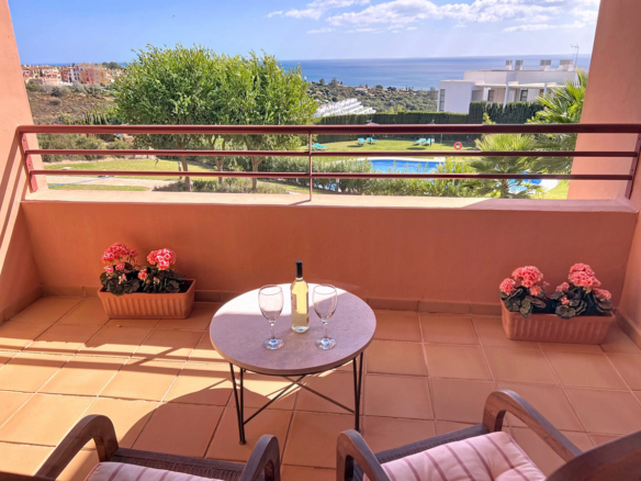 Apartment for sale in Manilva