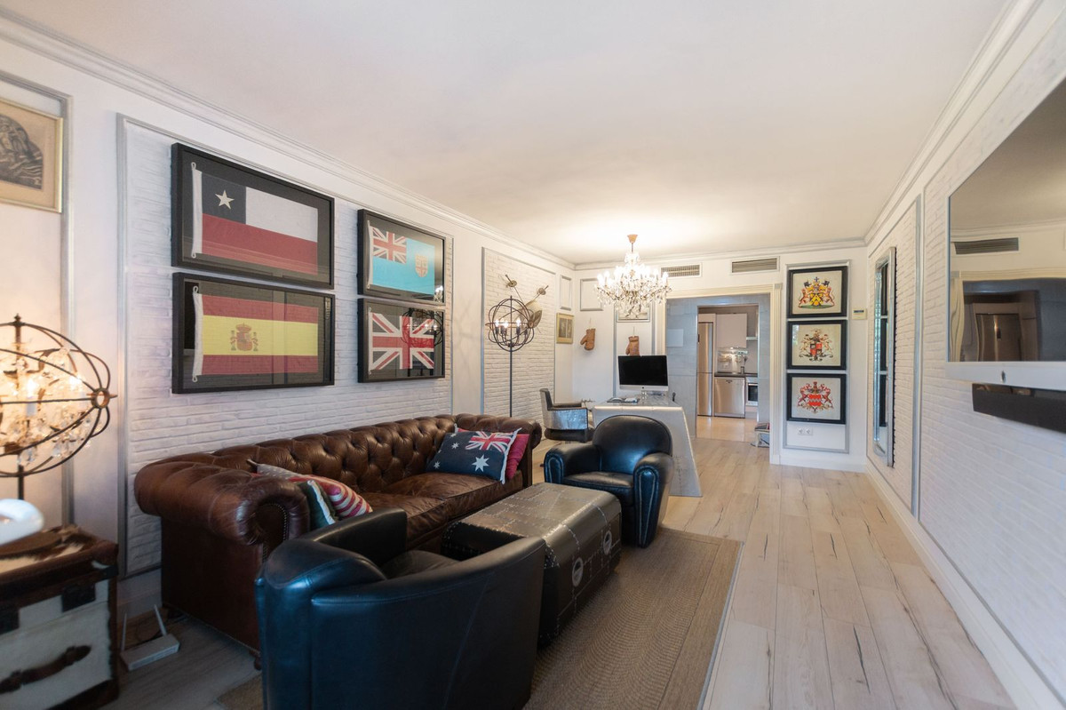 Apartment-in-Marbella-Ref-R4600921 Apartment for sale in Marbella