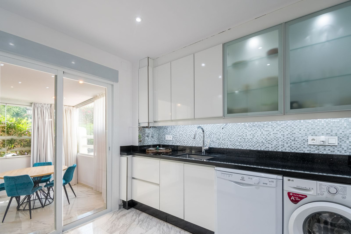 Apartment for sale in Marbella