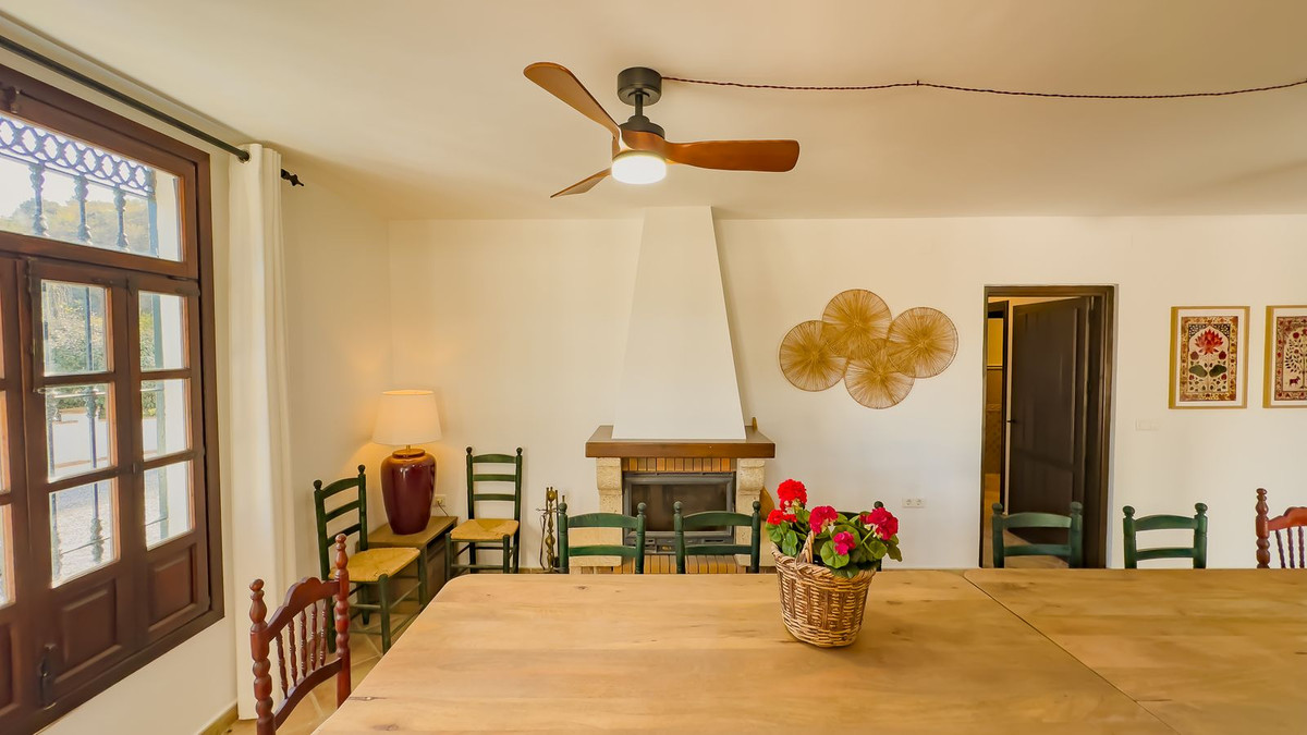 Finca for sale in Málaga