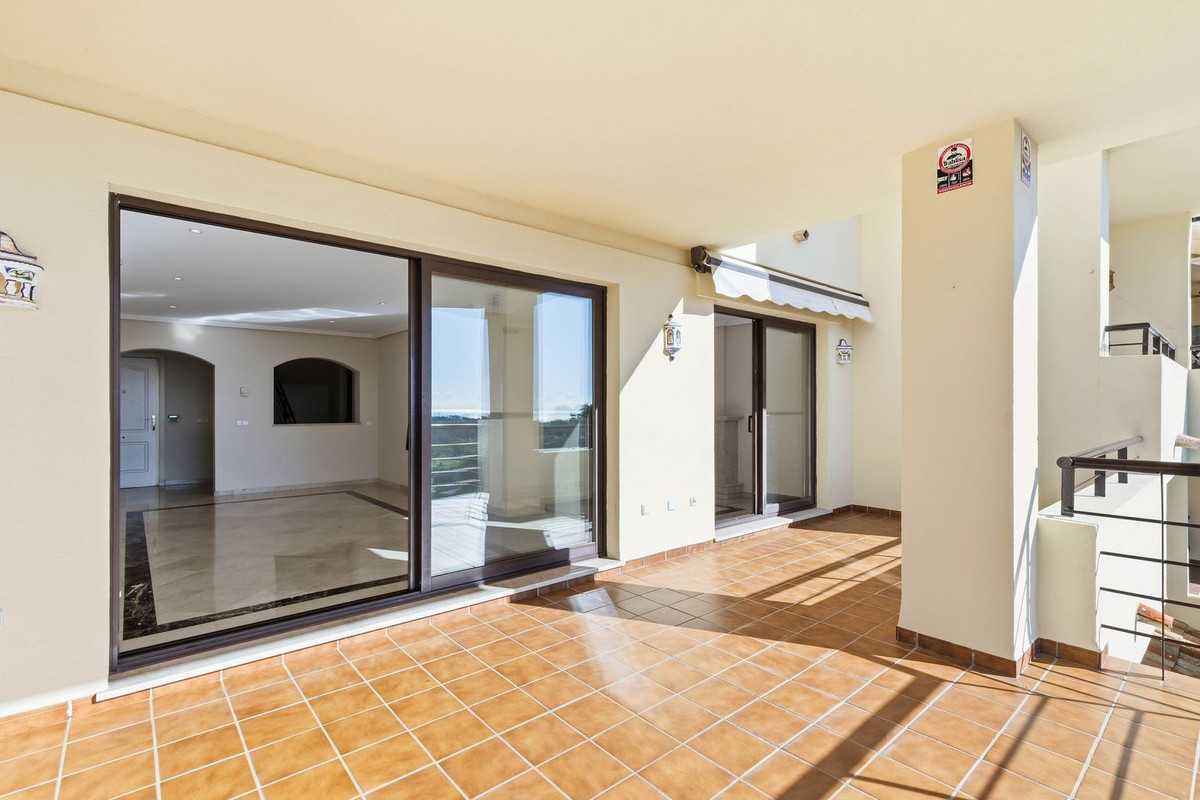 Penthouse for sale in Benahavís