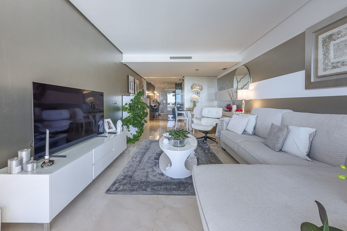 Penthouse for sale in Benahavís