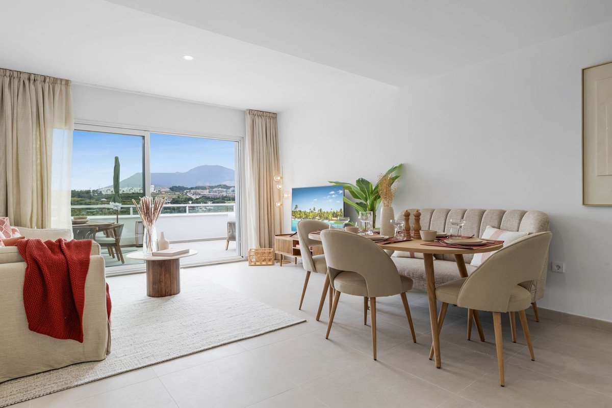 Penthouse for sale in Estepona