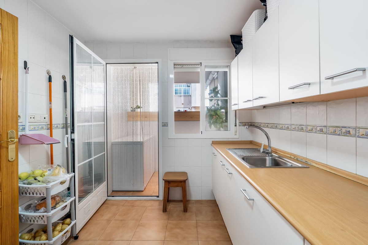 Penthouse for sale in Estepona