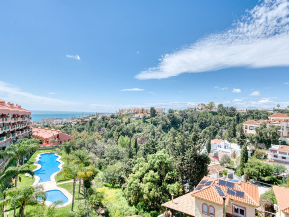Penthouse for sale in Fuengirola