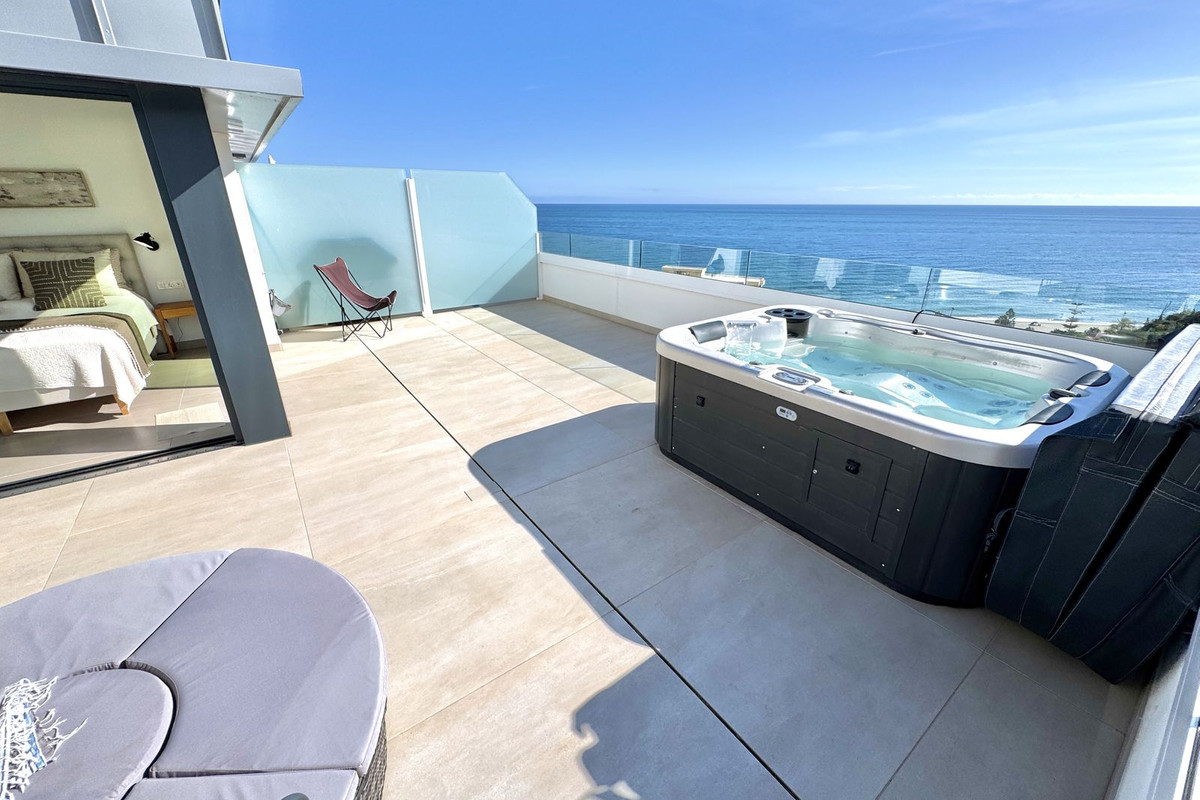 Penthouse for sale in Fuengirola