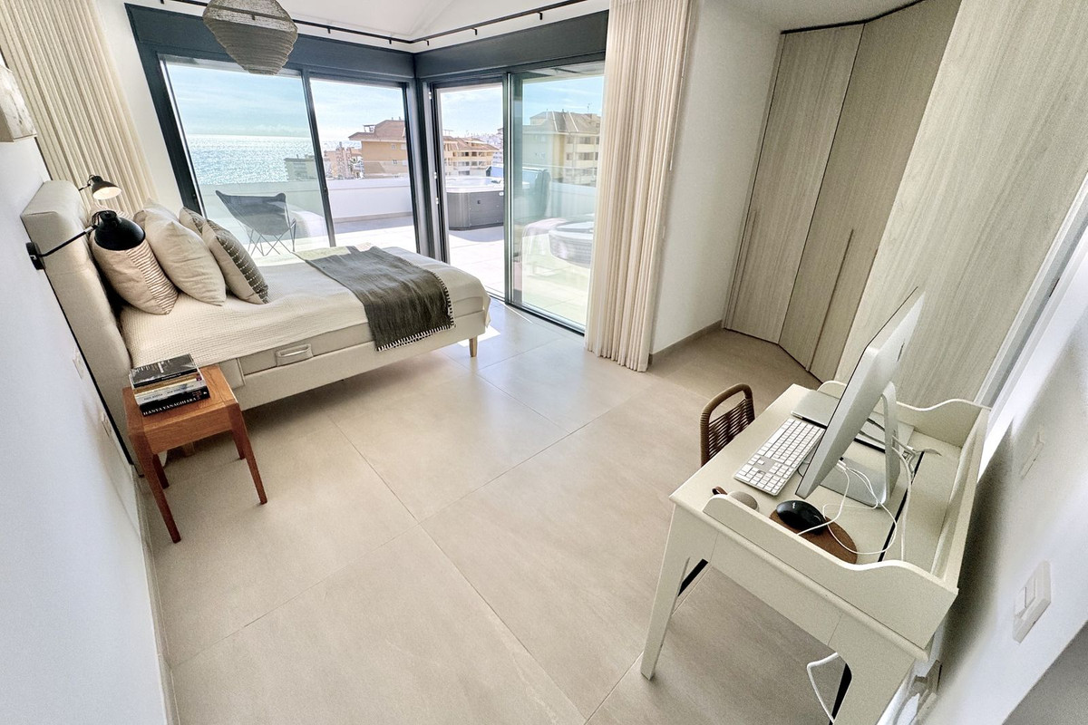 Penthouse for sale in Fuengirola