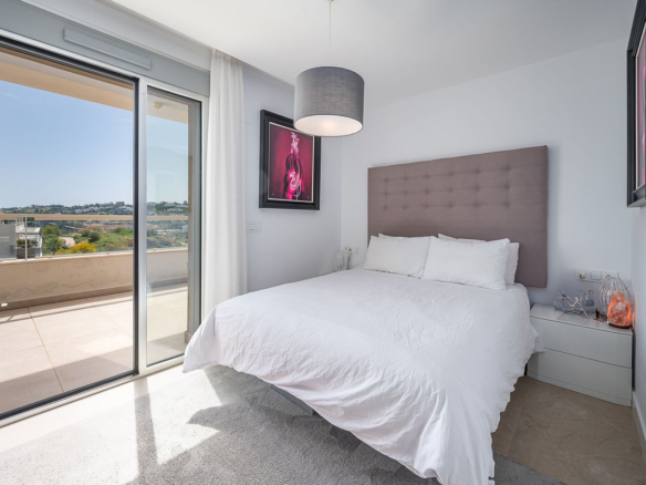 Penthouse for sale in Mijas