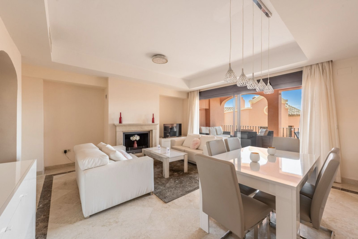 Townhouse for sale in Estepona