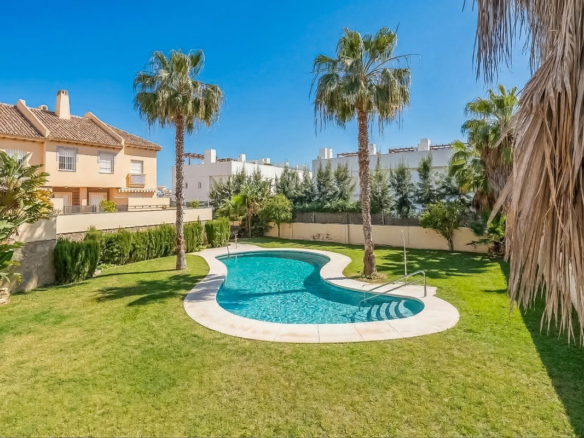 Townhouse for sale in Mijas