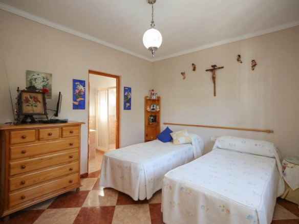 Villa for sale in Alhaurín de la Torre