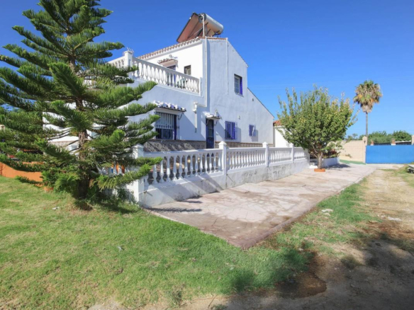 Villa for sale in Alhaurín de la Torre