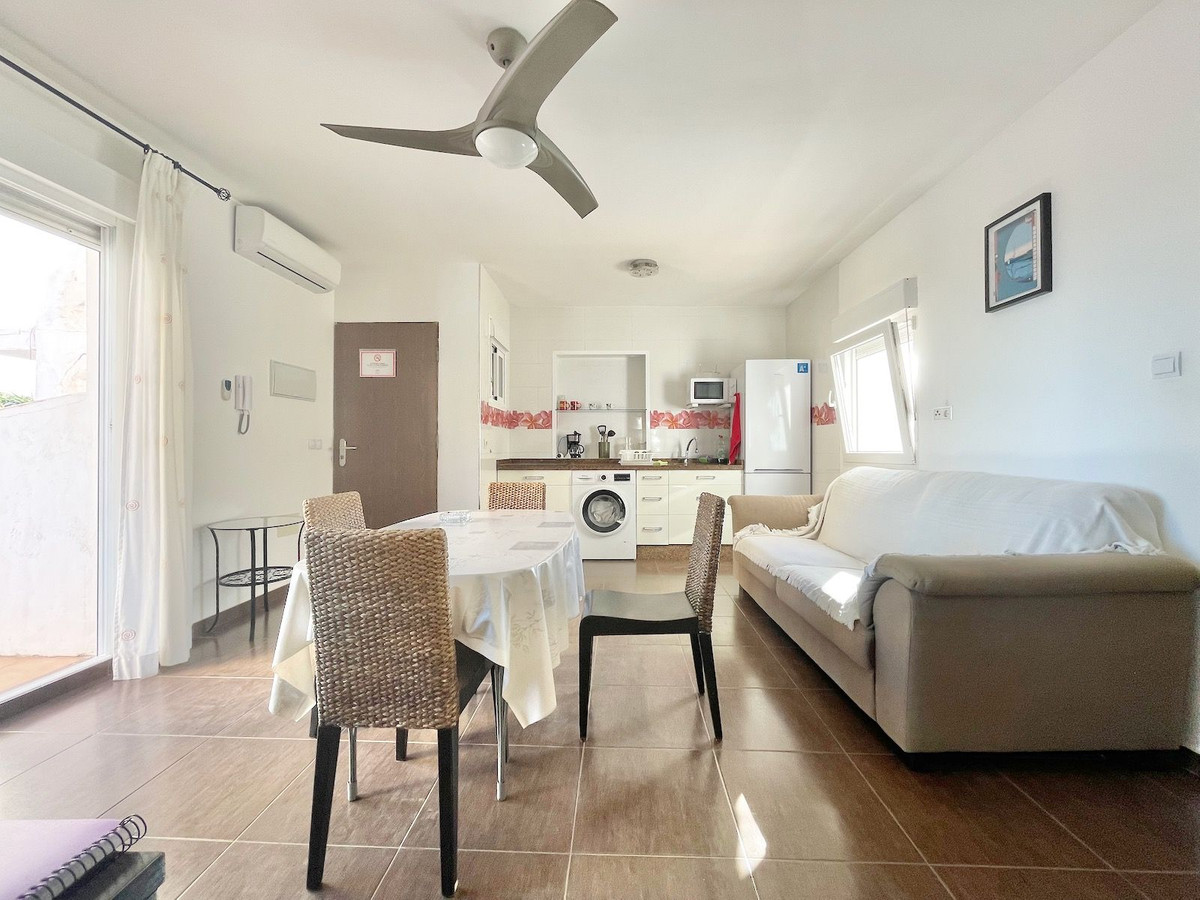 Villa for sale in Fuengirola