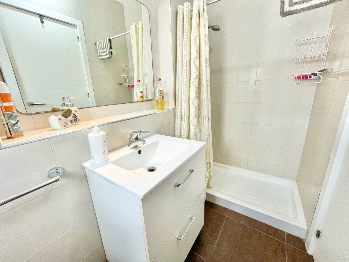 Villa for sale in Fuengirola