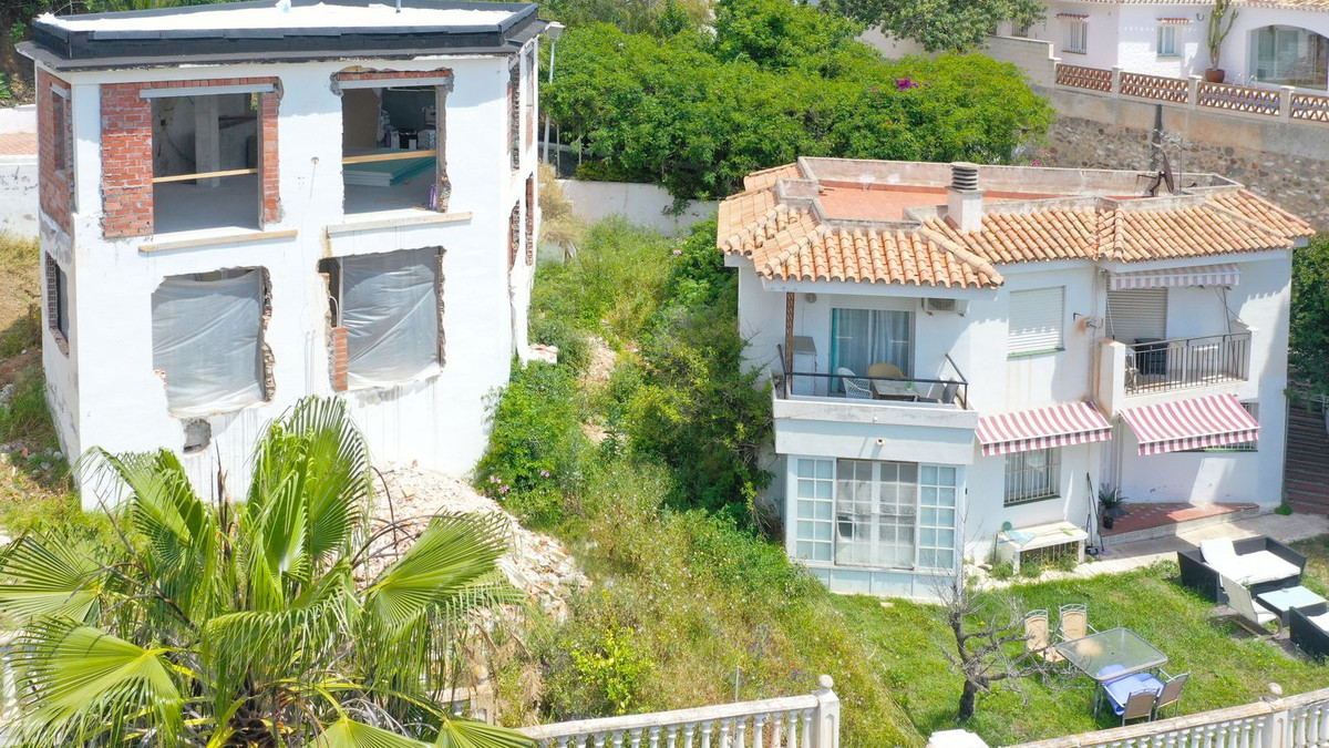 Villa for sale in Fuengirola