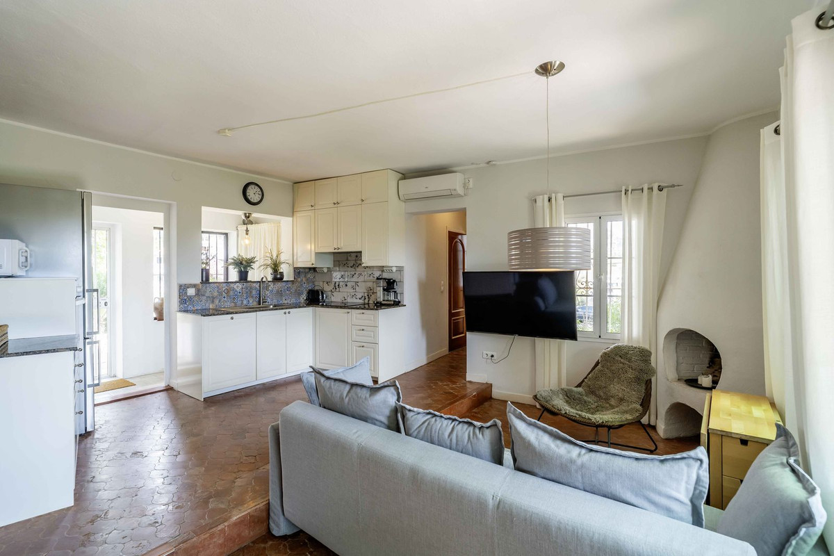 Villa for sale in Fuengirola