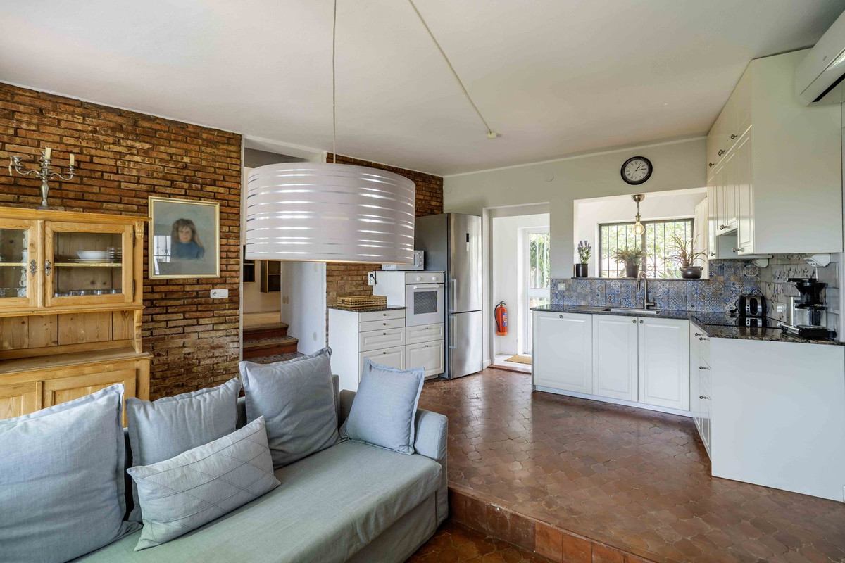 Villa for sale in Fuengirola