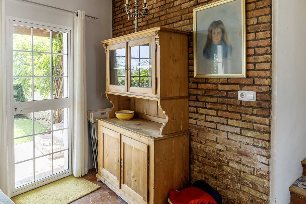 Villa for sale in Fuengirola