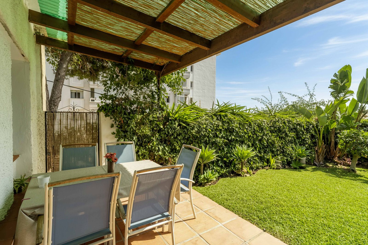Villa for sale in Fuengirola
