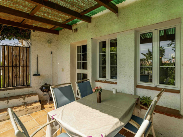 Villa for sale in Fuengirola