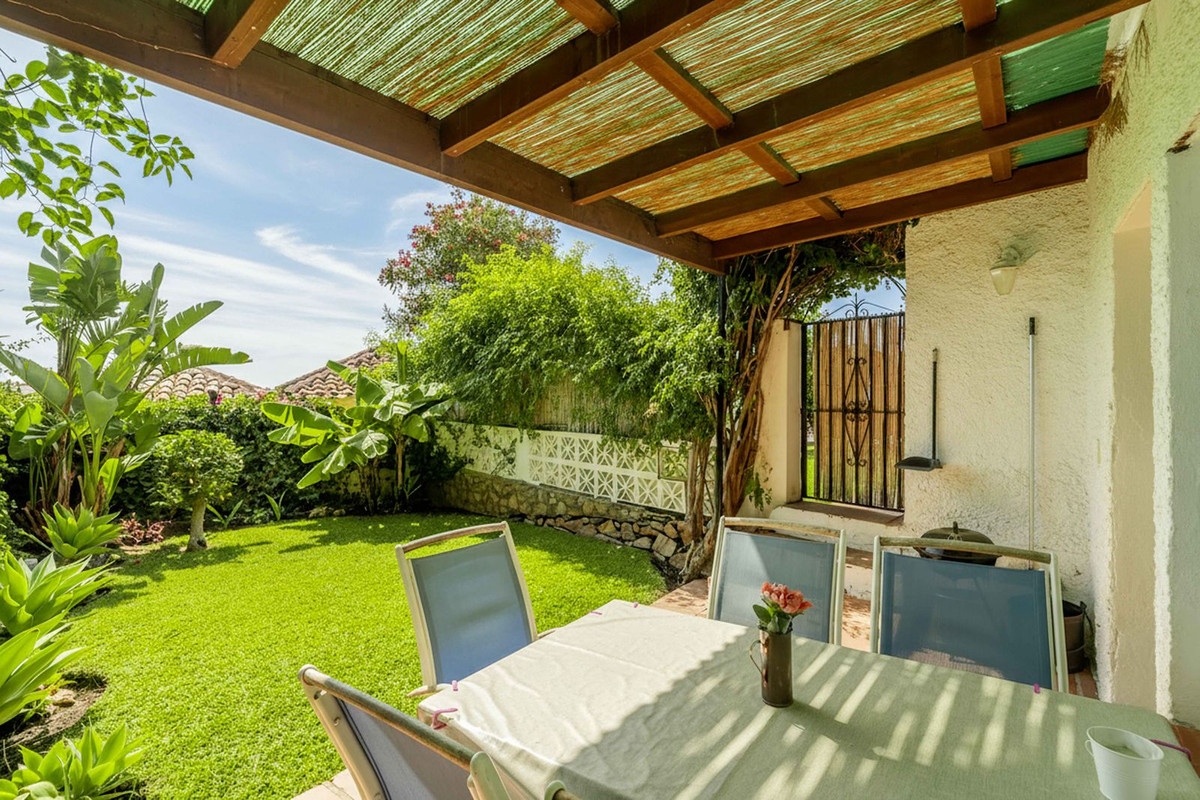 Villa for sale in Fuengirola