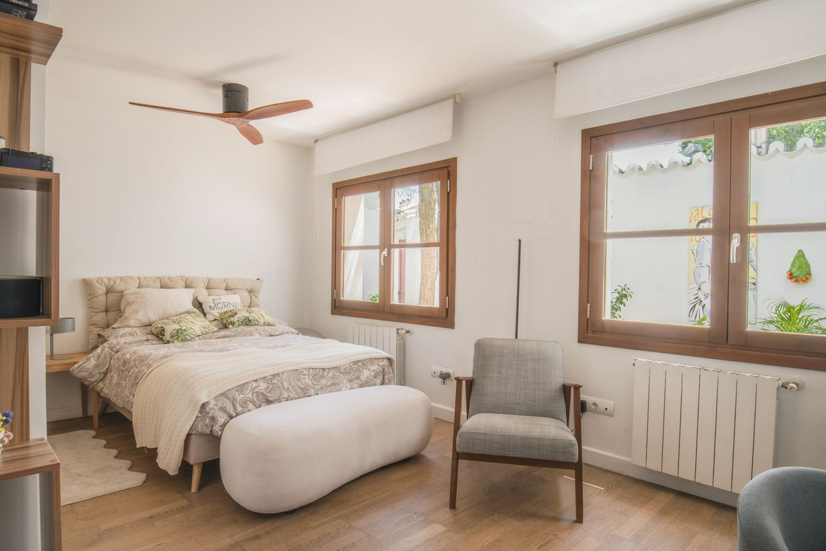 Villa for sale in Málaga