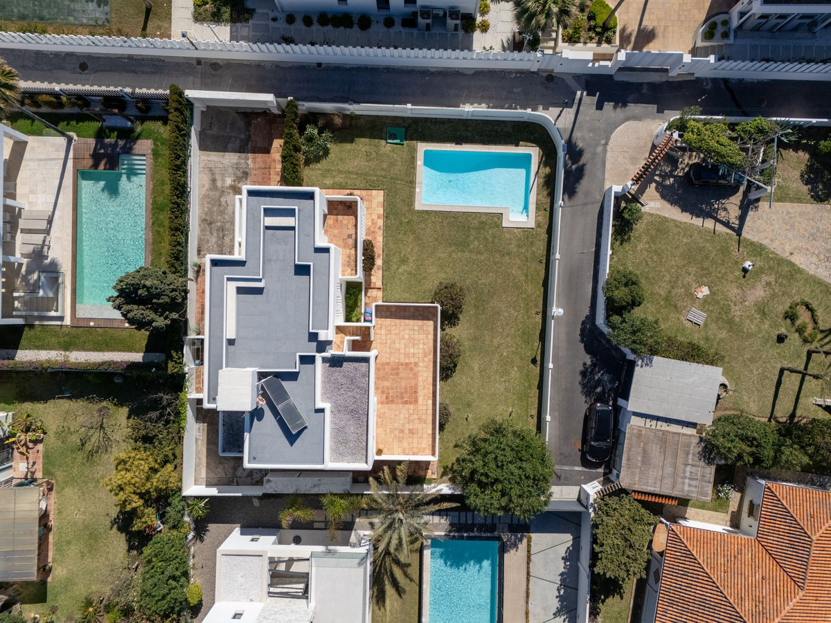 Villa for sale in Marbella