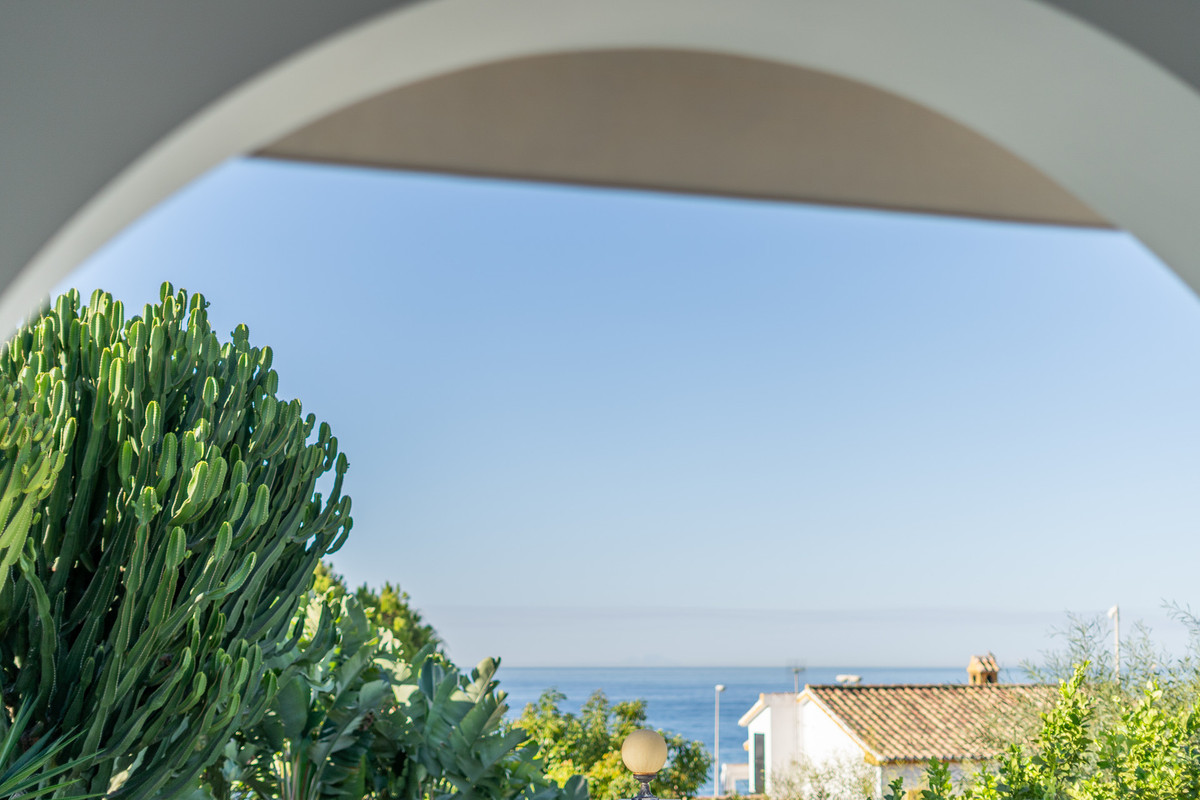 Villa for sale in Marbella