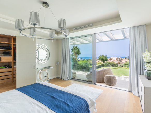 Villa for sale in Marbella