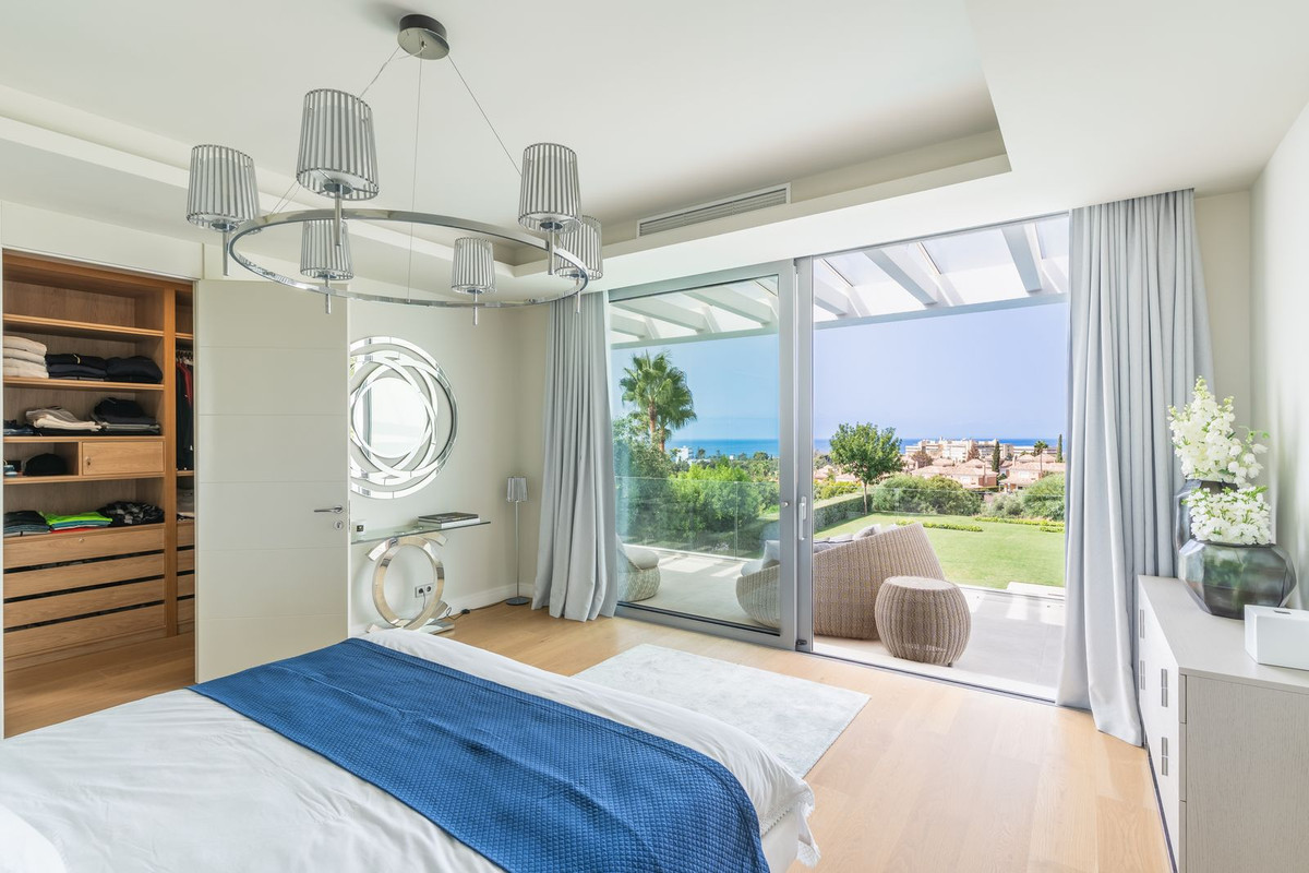 Villa for sale in Marbella