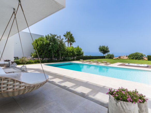 Villa for sale in Marbella