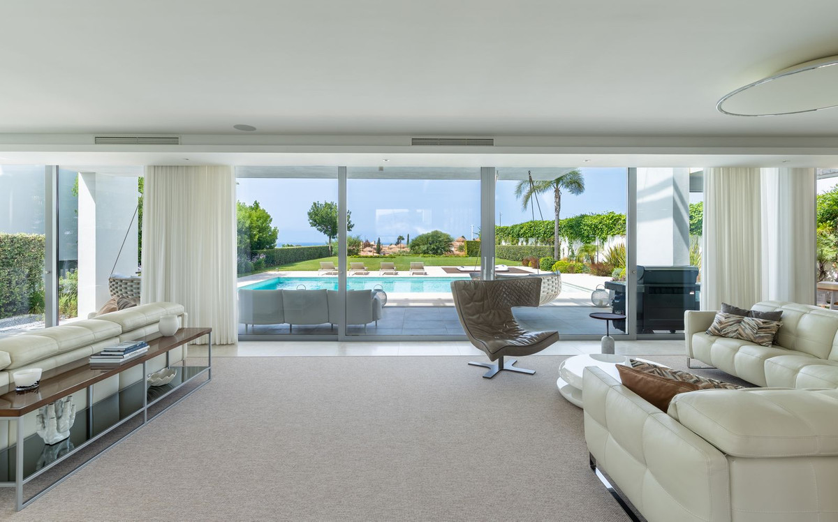 Villa for sale in Marbella