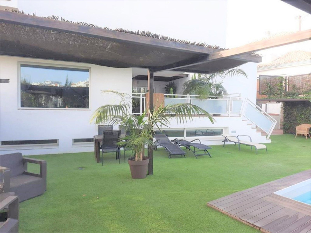 Villa-in-Mijas-Ref-R4153921 Villa for sale in Mijas
