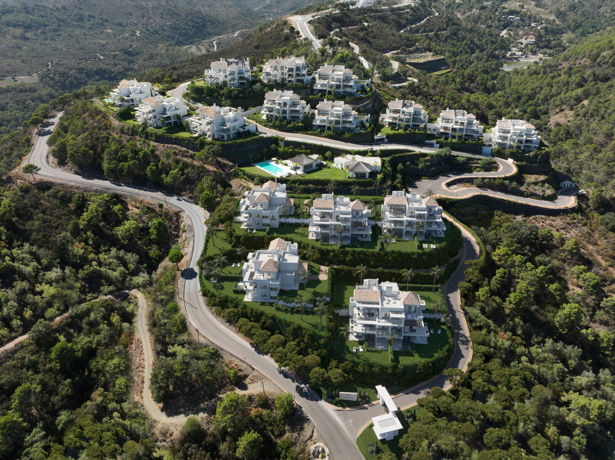 new-Apartment-in-Benahavis-Ref-R4387324U106849 New Apartment for sale in Benahavís
