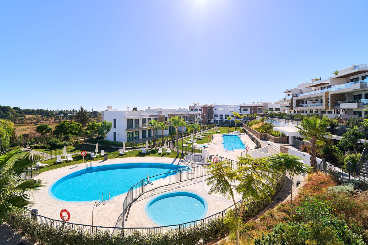 New Apartment for sale in Estepona