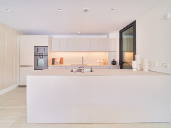 New Apartment for sale in Estepona
