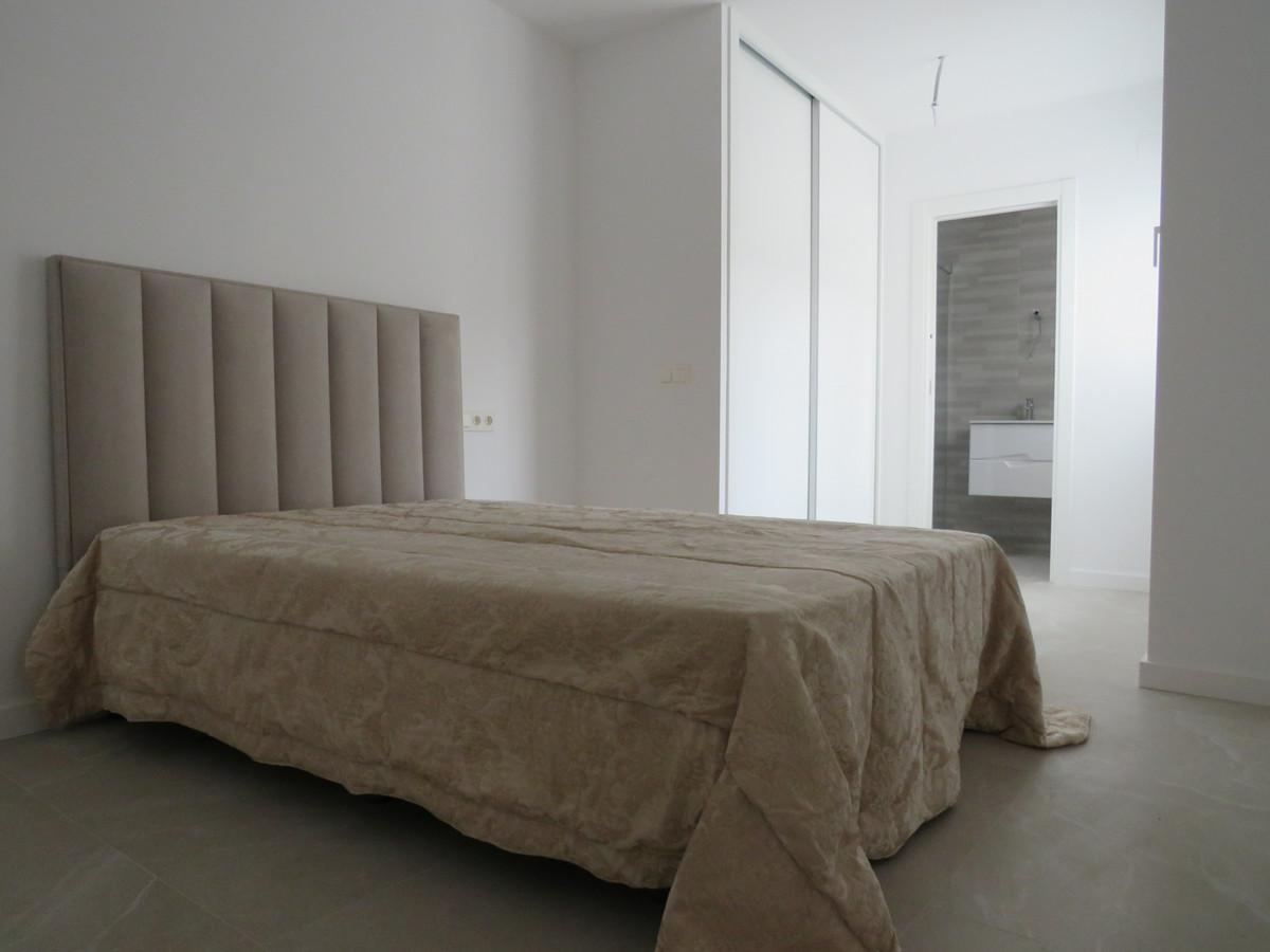 New Apartment for sale in Fuengirola
